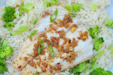 baked rockfish filet with garlic, ginger, and scallions over rice with broccoli